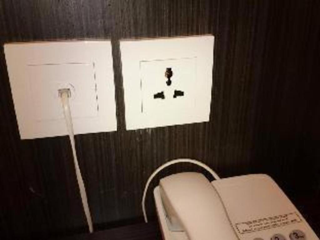 Eminent Hotel Kota Kinabalu Zewnętrze zdjęcie